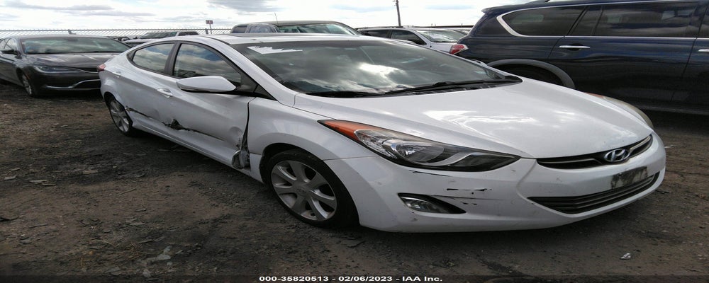 5NPDH4AEXBH007846 2011 HYUNDAI ELANTRA photo no. 4