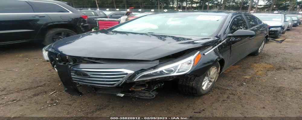 5NPE24AA0HH445710 2017 HYUNDAI SONATA photo no. 2
