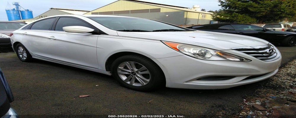 5NPEB4AC1CH421006 2012 HYUNDAI SONATA photo no. 1