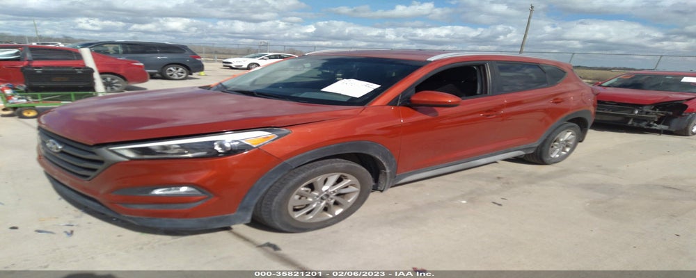 KM8J33A40JU607231 2018 HYUNDAI TUCSON photo no. 2