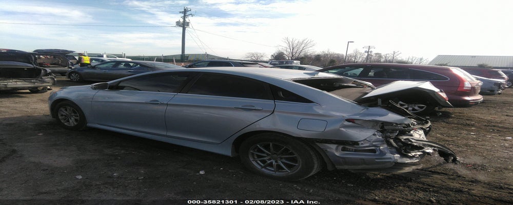 5NPEB4AC9EH821107 2014 HYUNDAI SONATA photo no. 3