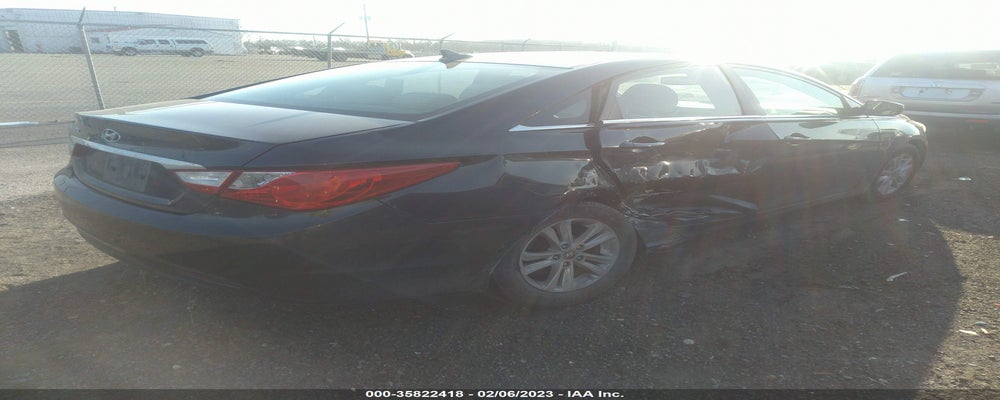5NPEB4AC4BH020869 2011 HYUNDAI SONATA photo no. 4