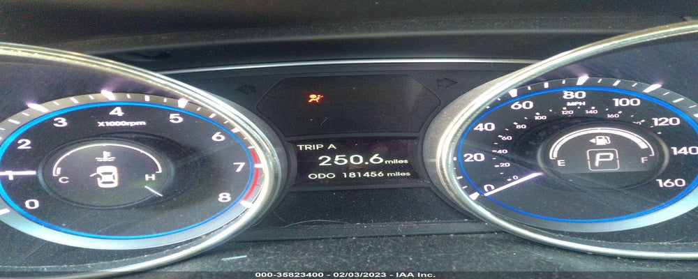 5NPEC4AC9BH215850 2011 HYUNDAI SONATA photo no. 7