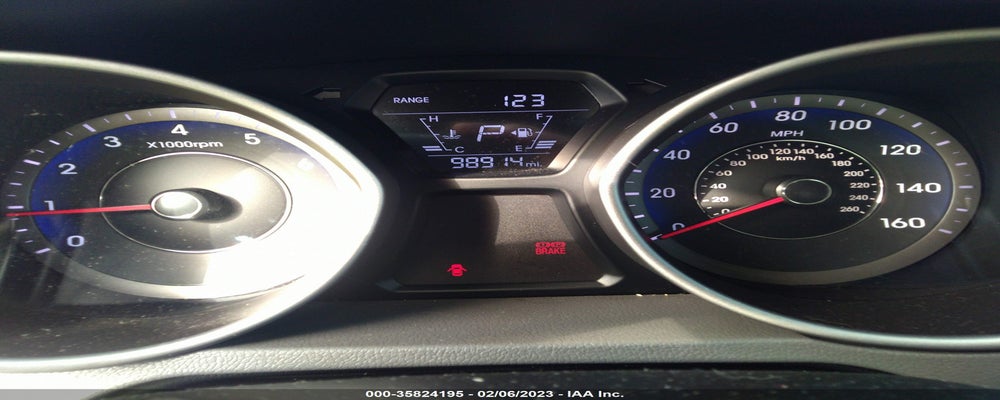 KMHDH4AE8FU225162 2015 HYUNDAI ELANTRA photo no. 7