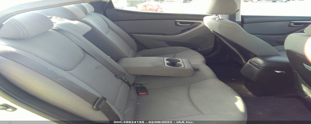 KMHDH4AE8FU225162 2015 HYUNDAI ELANTRA photo no. 8