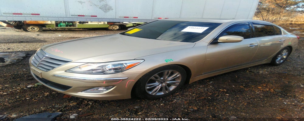 KMHGC4DF3CU165531 2012 HYUNDAI GENESIS photo no. 2