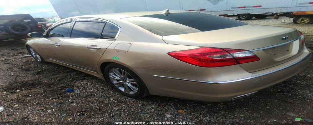 KMHGC4DF3CU165531 2012 HYUNDAI GENESIS photo no. 3