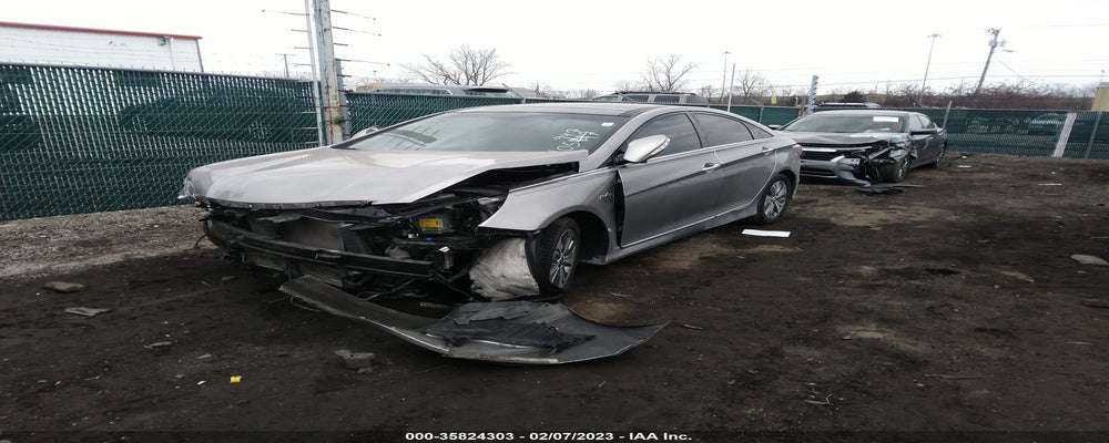 KMHEC4A40EA105947 2014 HYUNDAI SONATA HYBRID photo no. 2