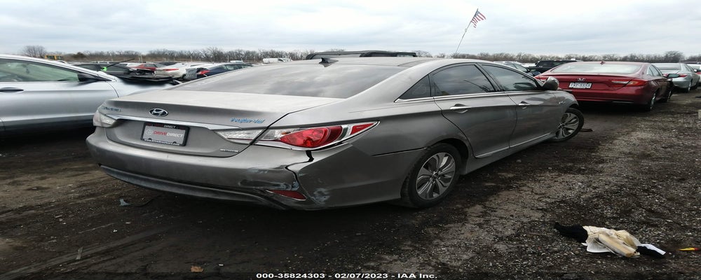 KMHEC4A40EA105947 2014 HYUNDAI SONATA HYBRID photo no. 4