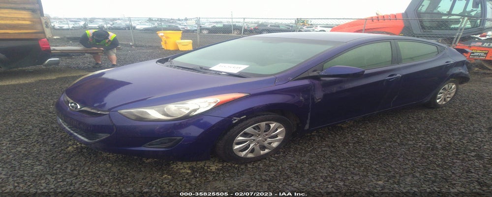 5NPDH4AEXBH025554 2011 HYUNDAI ELANTRA photo no. 2