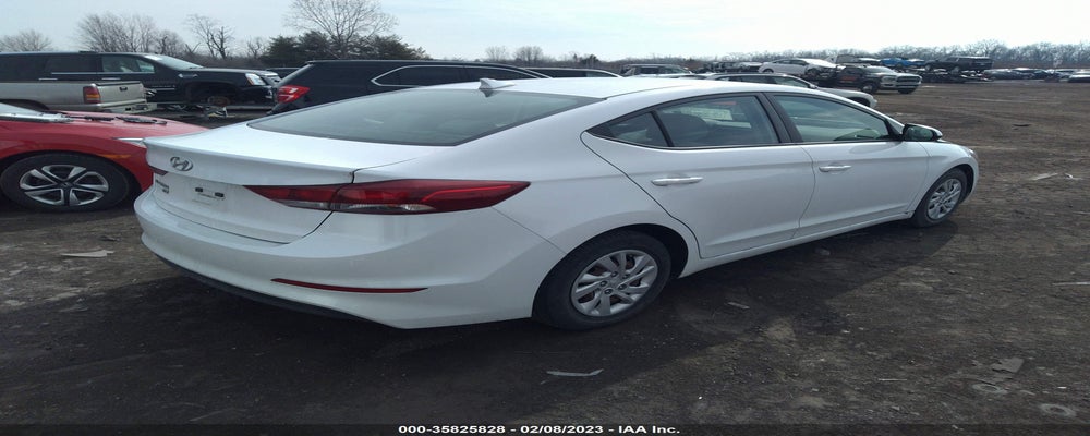 5NPD74LF7HH088774 2017 HYUNDAI ELANTRA photo no. 4