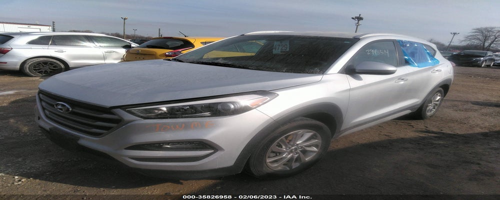 KM8J3CA48JU676703 2018 HYUNDAI TUCSON photo no. 2