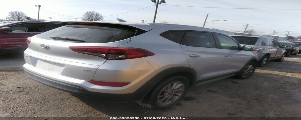 KM8J3CA48JU676703 2018 HYUNDAI TUCSON photo no. 4