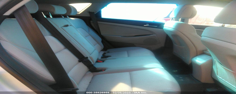 KM8J3CA48JU676703 2018 HYUNDAI TUCSON photo no. 8