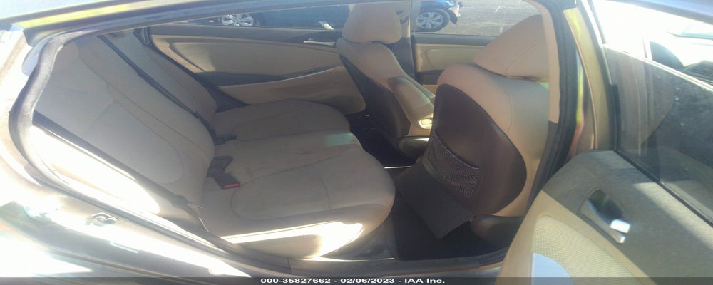 KMHCT4AE8DU554810 2013 HYUNDAI ACCENT photo no. 8