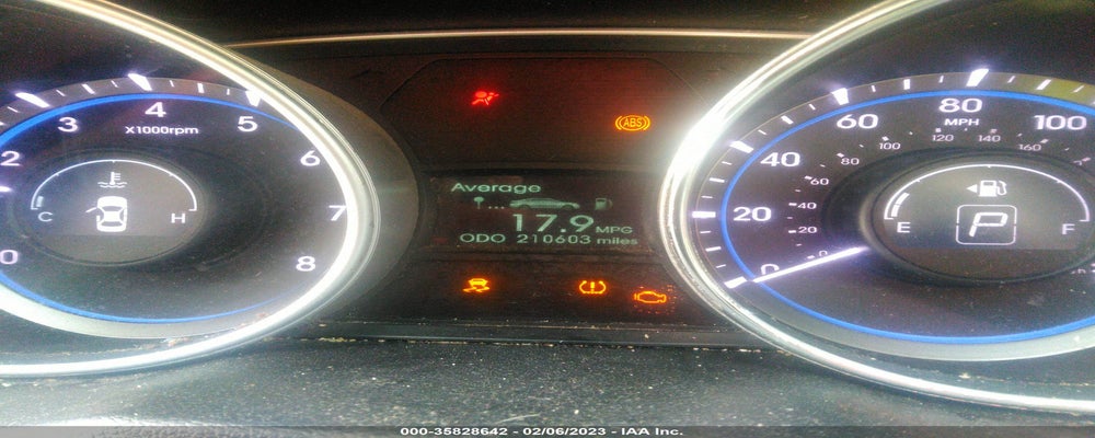 5NPEB4AC9BH049963 2011 HYUNDAI SONATA photo no. 7