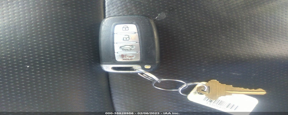 5NPEC4AC0DH704592 2013 HYUNDAI SONATA photo no. 11