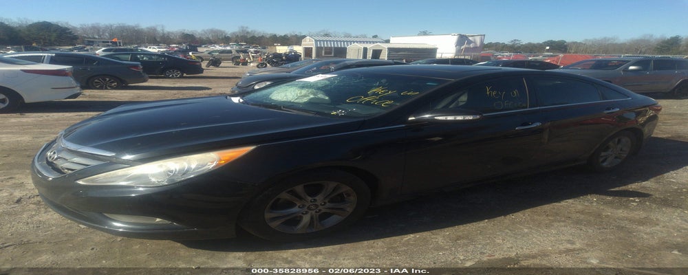 5NPEC4AC0DH704592 2013 HYUNDAI SONATA photo no. 2