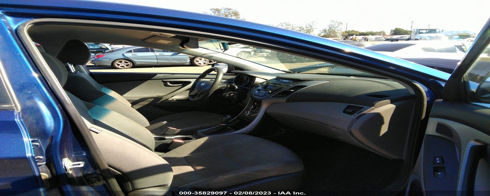 5NPDH4AE9GH717280 2016 HYUNDAI ELANTRA photo no. 5