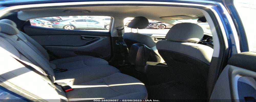 5NPDH4AE9GH717280 2016 HYUNDAI ELANTRA photo no. 8