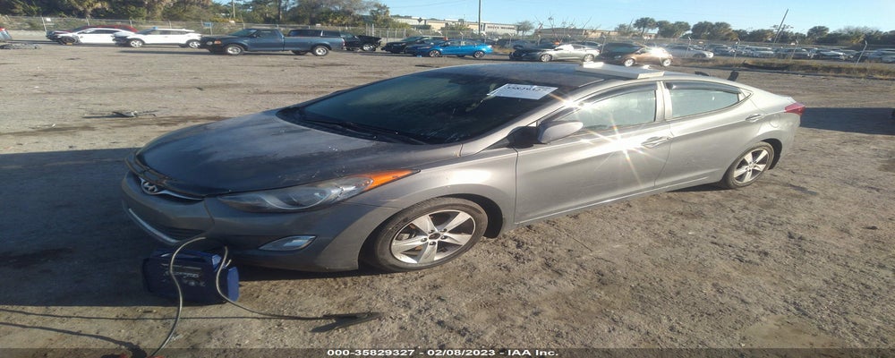 5NPDH4AE5DH375323 2013 HYUNDAI ELANTRA photo no. 2