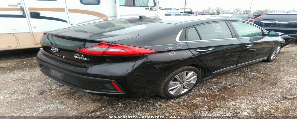 KMHC85LC2HU020761 2017 HYUNDAI IONIQ HYBRID photo no. 4