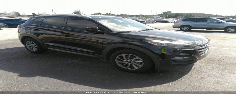 KM8J33A45GU062121 2016 HYUNDAI TUCSON photo no. 2