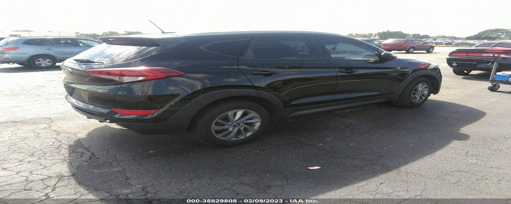 KM8J33A45GU062121 2016 HYUNDAI TUCSON photo no. 4