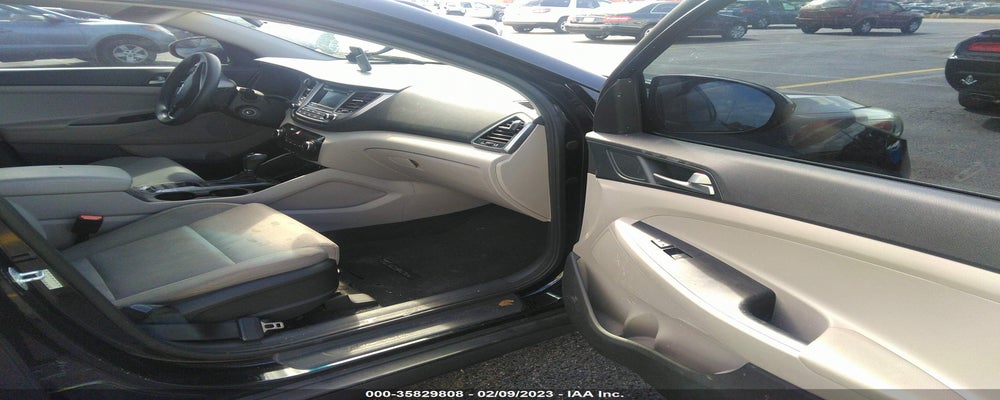 KM8J33A45GU062121 2016 HYUNDAI TUCSON photo no. 5