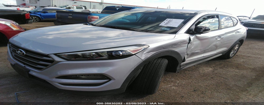 KM8J33A43HU480677 2017 HYUNDAI TUCSON photo no. 2