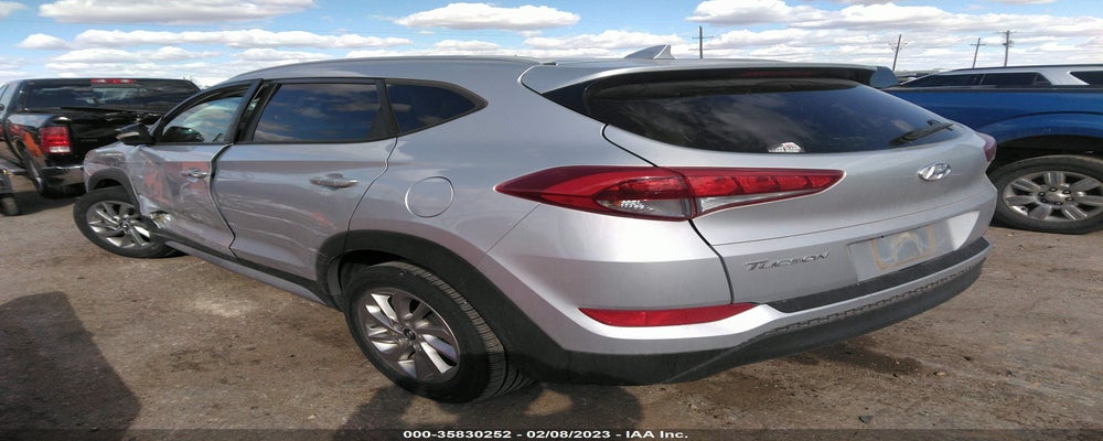 KM8J33A43HU480677 2017 HYUNDAI TUCSON photo no. 3