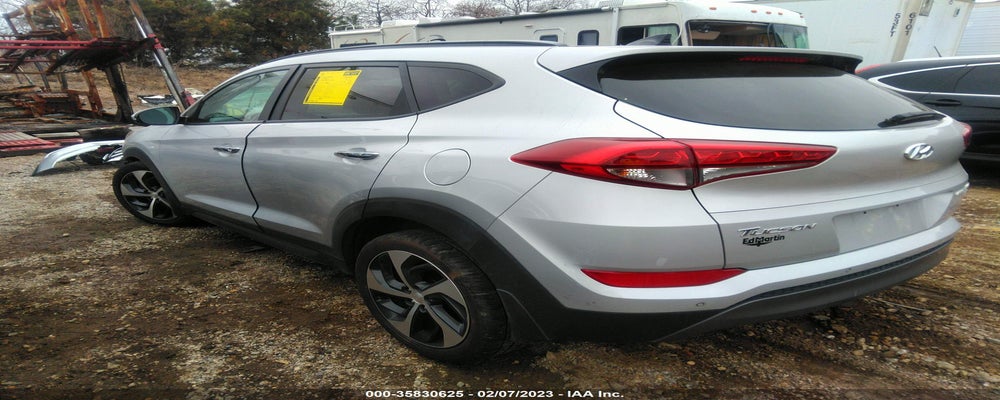 KM8J3CA26GU067598 2016 HYUNDAI TUCSON photo no. 3