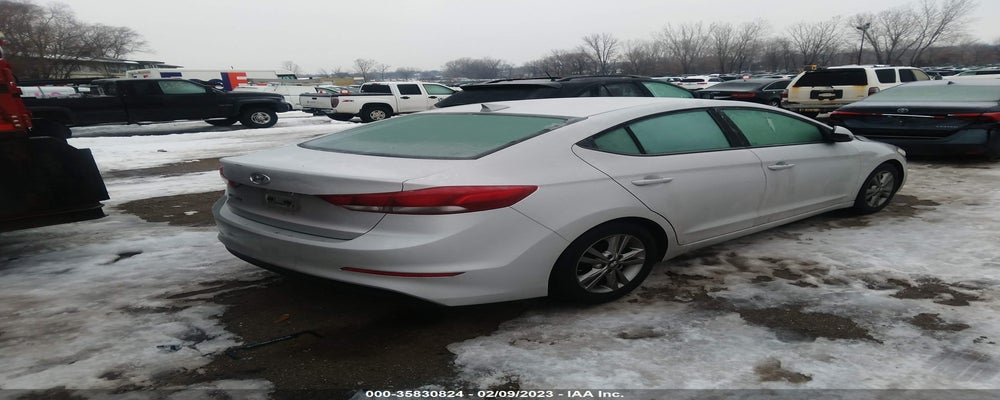 5NPD84LF9HH168574 2017 HYUNDAI ELANTRA photo no. 4