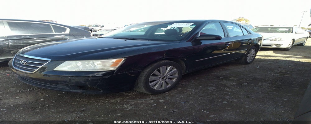 5NPEU4AC5AH587696 2010 HYUNDAI SONATA photo no. 2