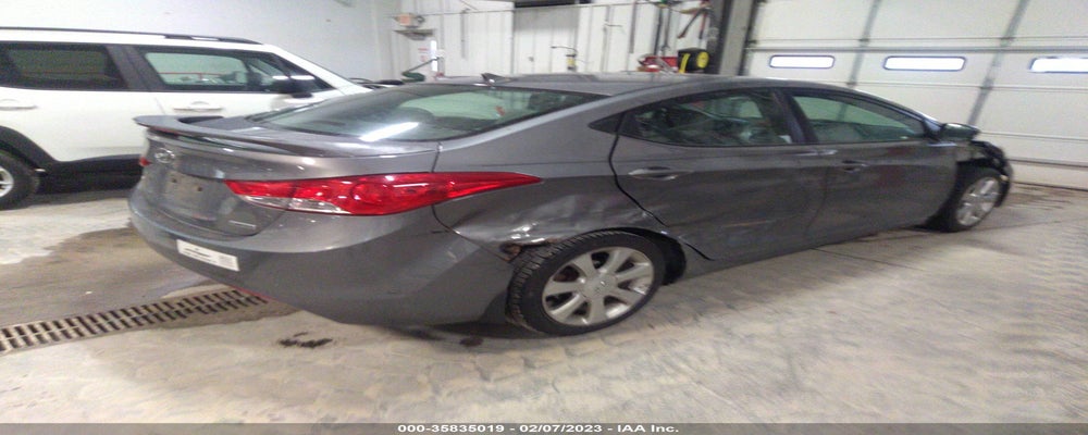 5NPDH4AE4DH338795 2013 HYUNDAI ELANTRA photo no. 4
