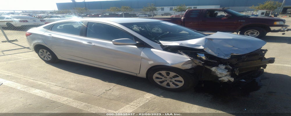KMHCT4AEXFU815633 2015 HYUNDAI ACCENT photo no. 12