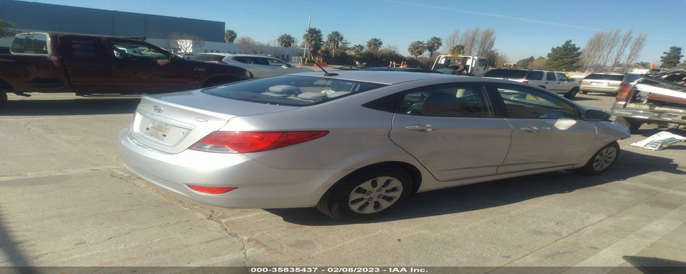 KMHCT4AEXFU815633 2015 HYUNDAI ACCENT photo no. 4