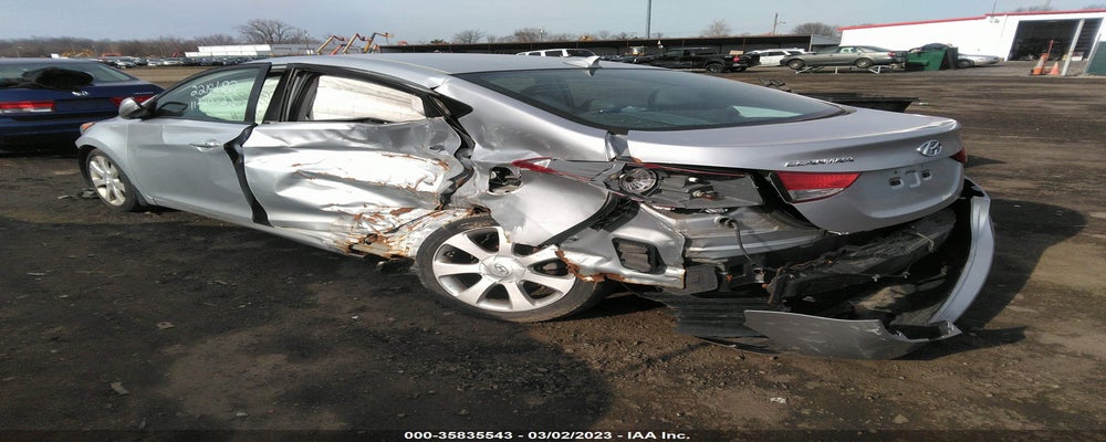 5NPDH4AE4DH182466 2013 HYUNDAI ELANTRA photo no. 3