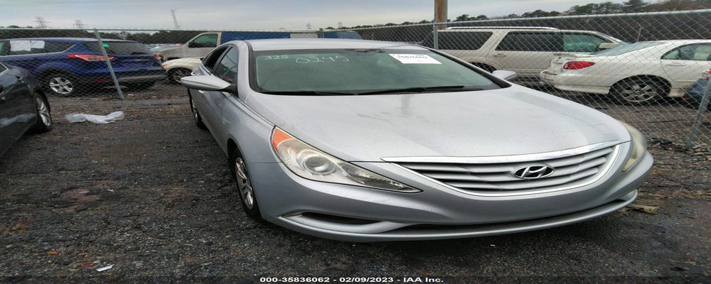 5NPEB4AC3BH240245 2011 HYUNDAI SONATA photo no. 6