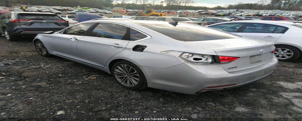 KMHGN4JE8FU082591 2015 HYUNDAI GENESIS photo no. 3