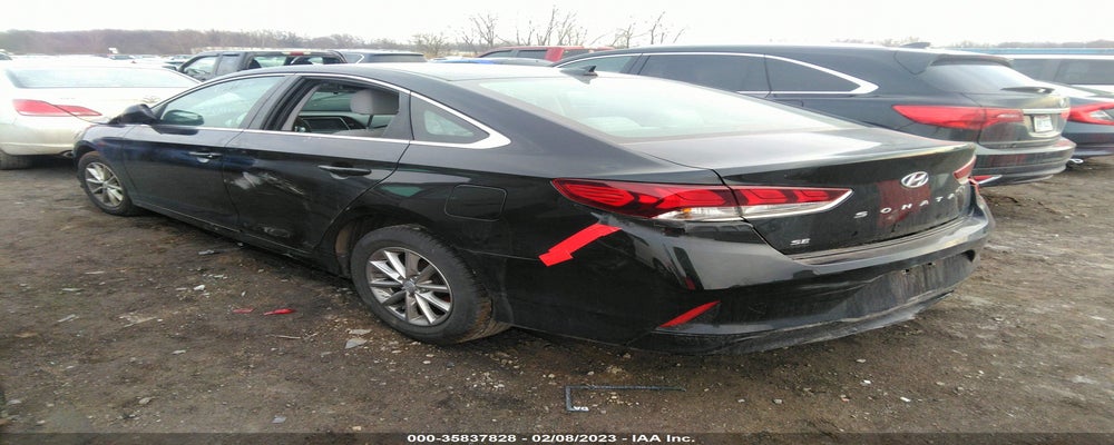 5NPE24AF7JH701830 2018 HYUNDAI SONATA photo no. 3