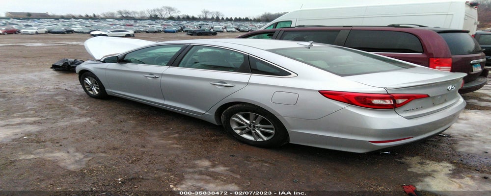 5NPE24AF3HH563309 2017 HYUNDAI SONATA photo no. 3
