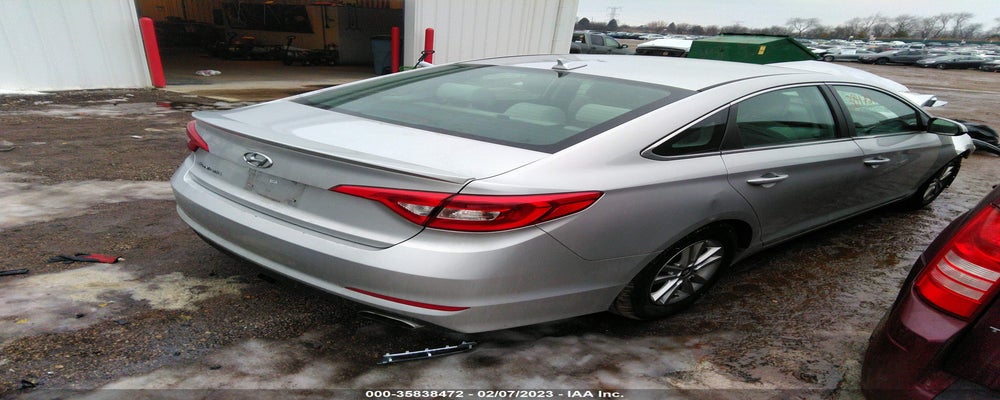 5NPE24AF3HH563309 2017 HYUNDAI SONATA photo no. 4
