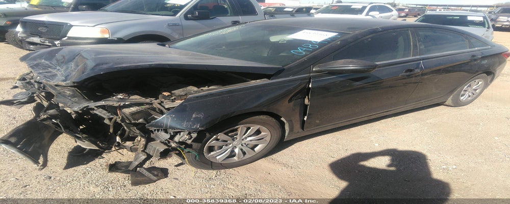 5NPEB4AC0BH048474 2011 HYUNDAI SONATA photo no. 2