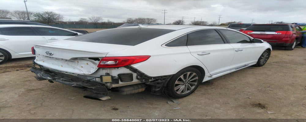 5NPE34AF4FH072354 2015 HYUNDAI SONATA photo no. 4