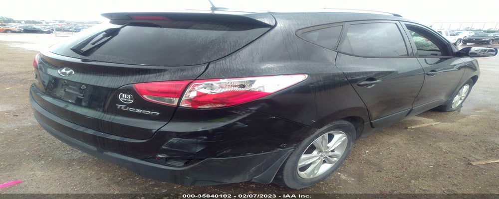 KM8JU3AC3BU210683 2011 HYUNDAI TUCSON photo no. 4