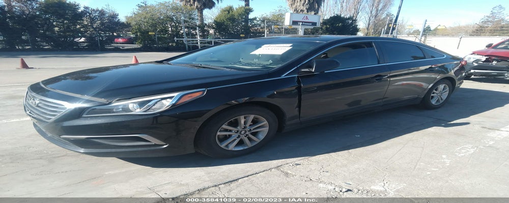 5NPE24AF7HH594272 2017 HYUNDAI SONATA photo no. 2