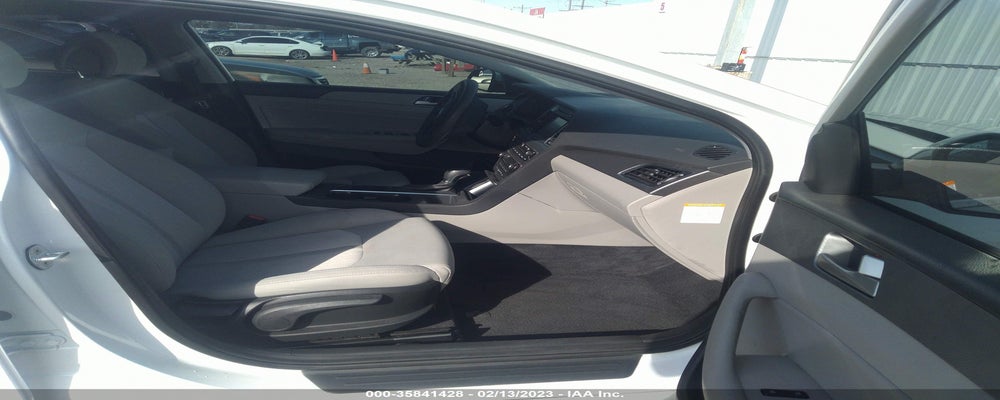 KMHE24L35HA075114 2017 HYUNDAI SONATA HYBRID photo no. 5
