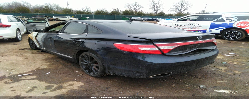 KMHFH4JG8DA213649 2013 HYUNDAI AZERA photo no. 3