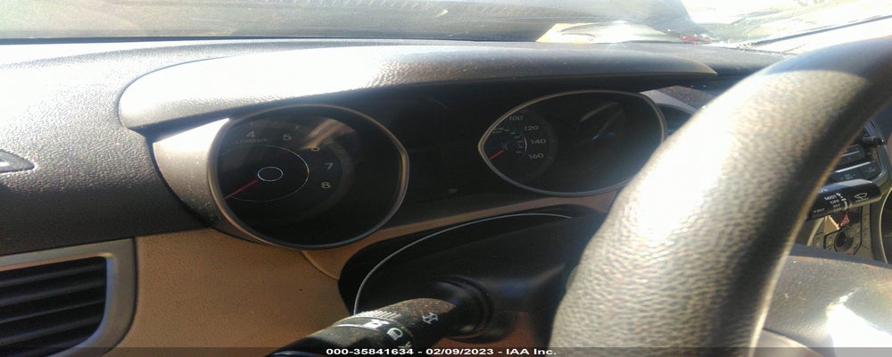 5NPDH4AE3FH574017 2015 HYUNDAI ELANTRA photo no. 7